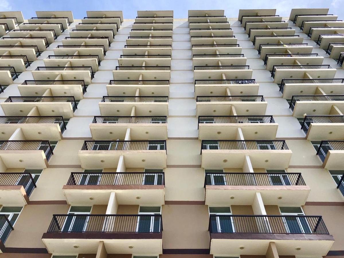 Condo w/ Balcony Near Mactan International Airport Isla de Mactán Exterior foto