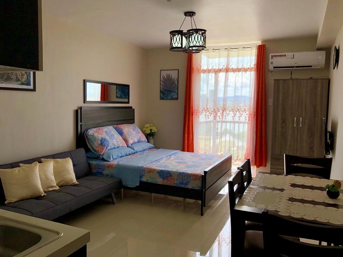 Condo w/ Balcony Near Mactan International Airport Isla de Mactán Exterior foto
